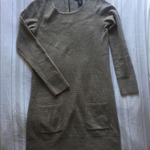 Adrienne Vittadini beige sweater dress, small